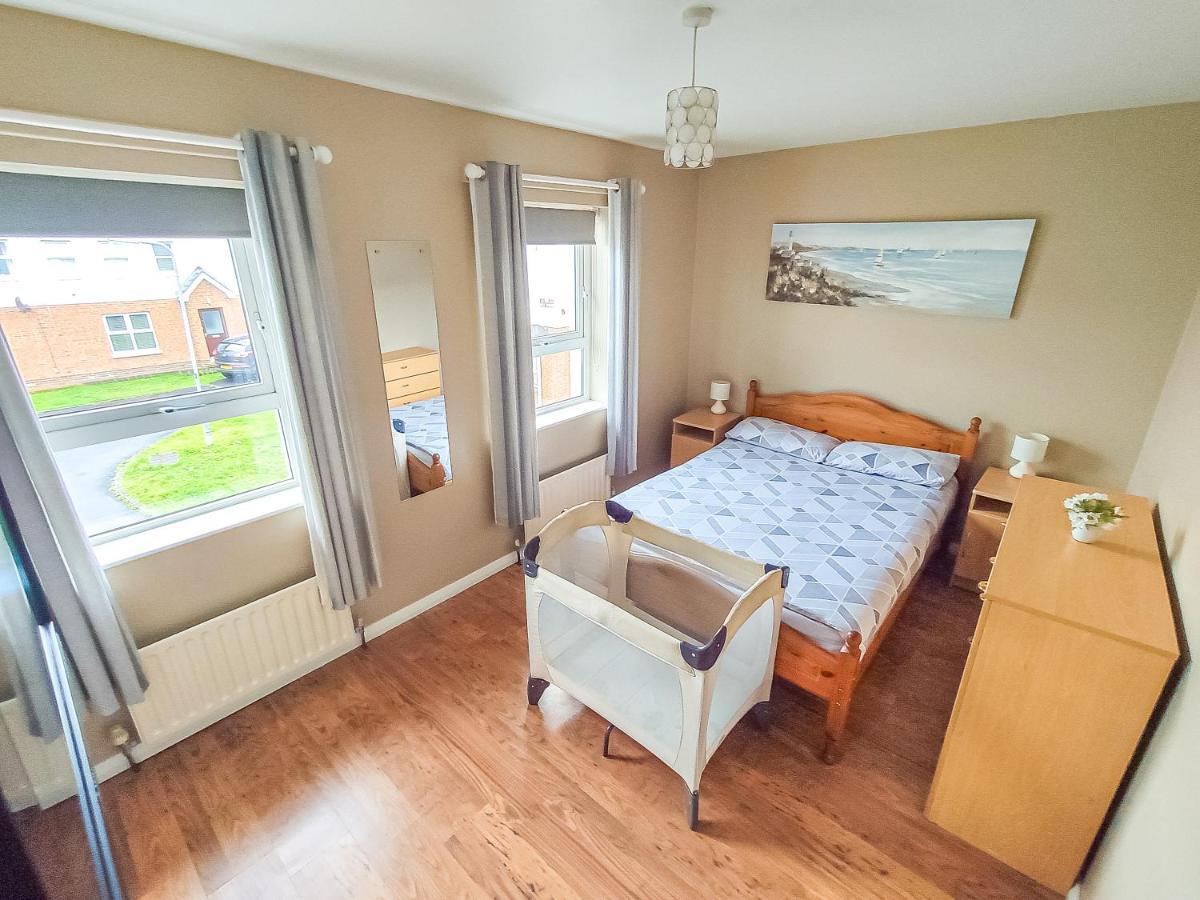 Portrush Getaway - Holiday Let Buitenkant foto