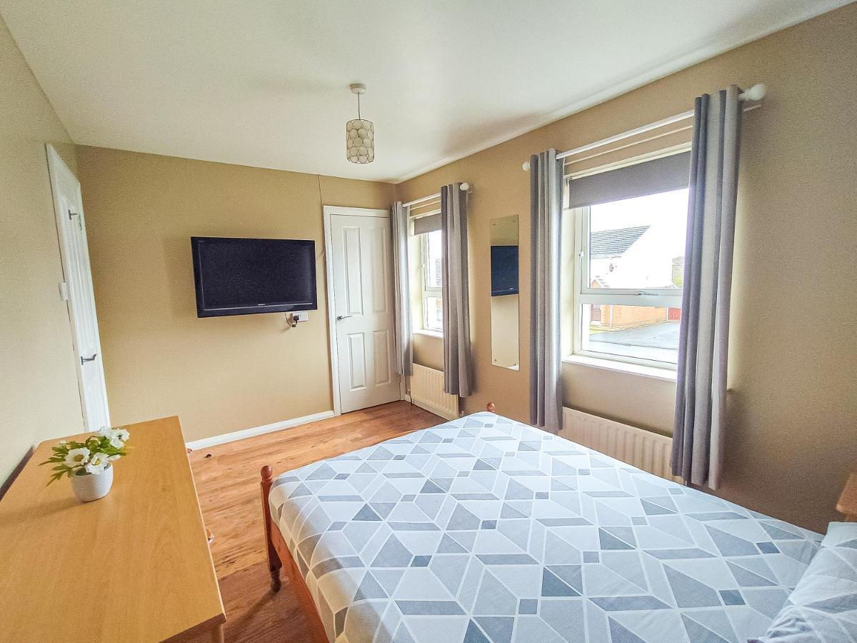Portrush Getaway - Holiday Let Buitenkant foto