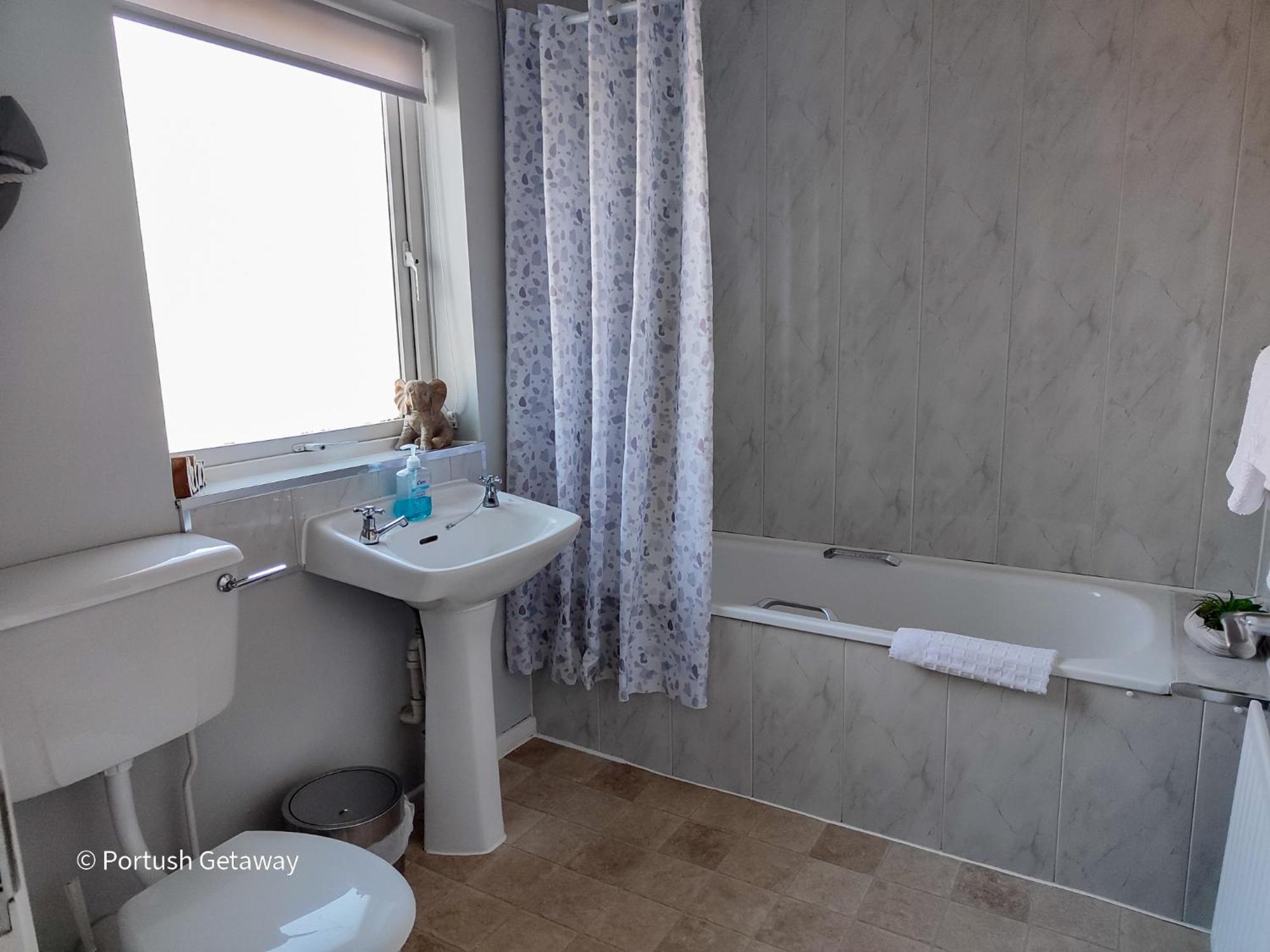 Portrush Getaway - Holiday Let Buitenkant foto