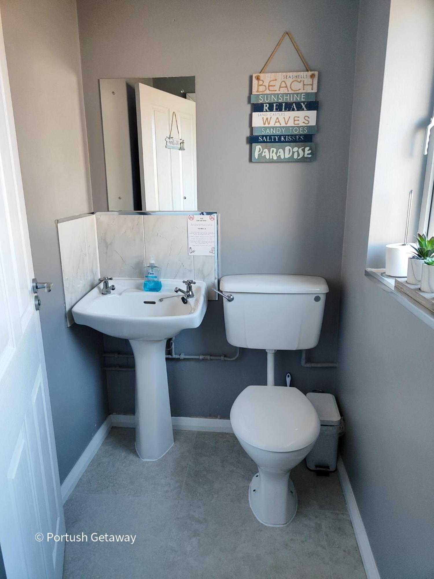 Portrush Getaway - Holiday Let Buitenkant foto