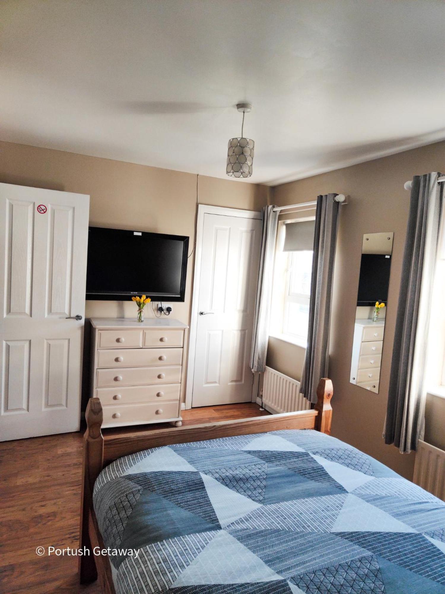 Portrush Getaway - Holiday Let Buitenkant foto